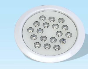 چراغ توکار استخری18وات مولتی کالر